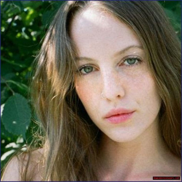 Beautiful Actress-Eleanor Jasmine Lambert: Everything You Need To Know About Her