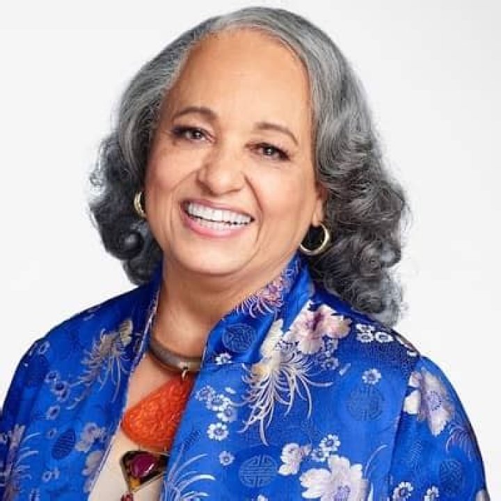 Daphne Maxwell Reid Bio, Wiki, Age, Height, Family, Husband, Kids, Fresh Prince, Young, Net Worth, Movies and TV Shows