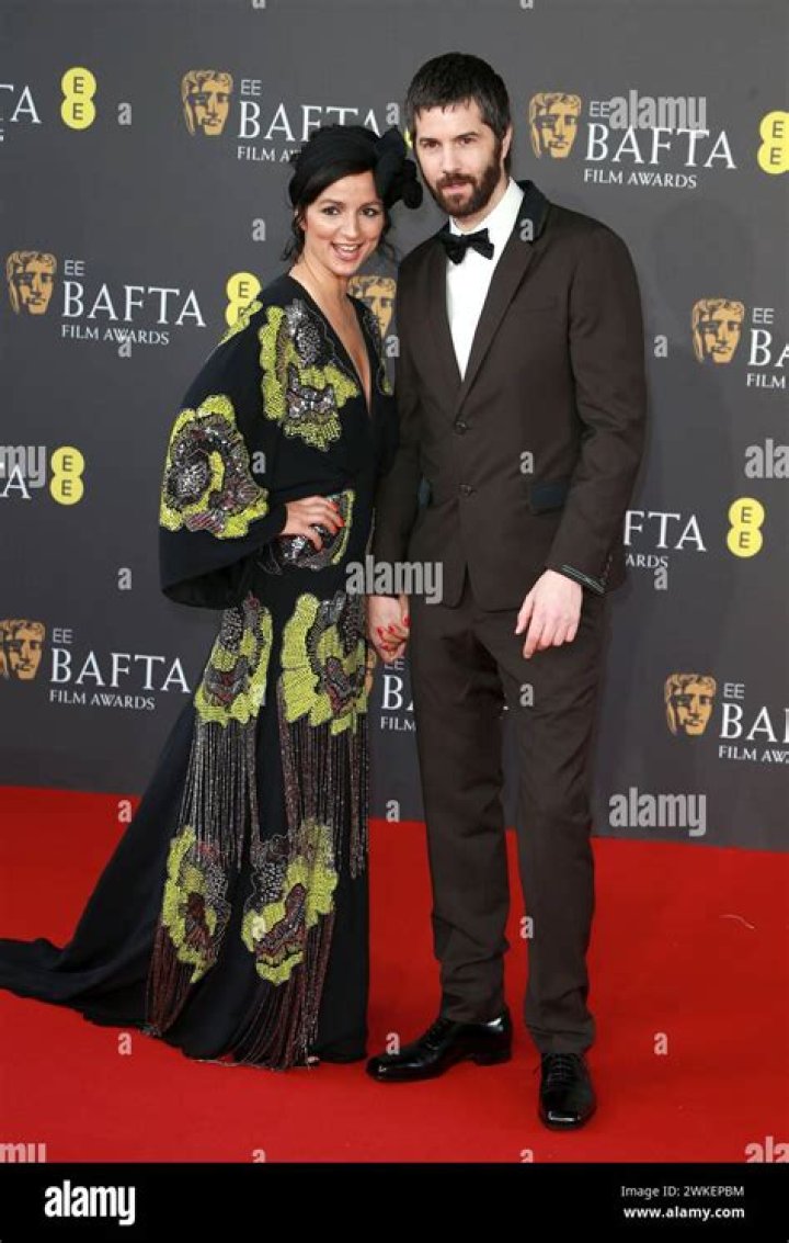 Dina Mousawi Age, Jim Sturgess Married Wife, Wiki, Net Worth, Family, Children