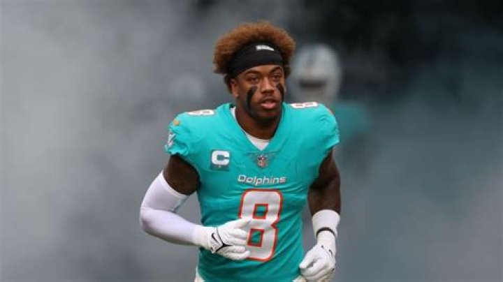 Jevon Holland Net Worth