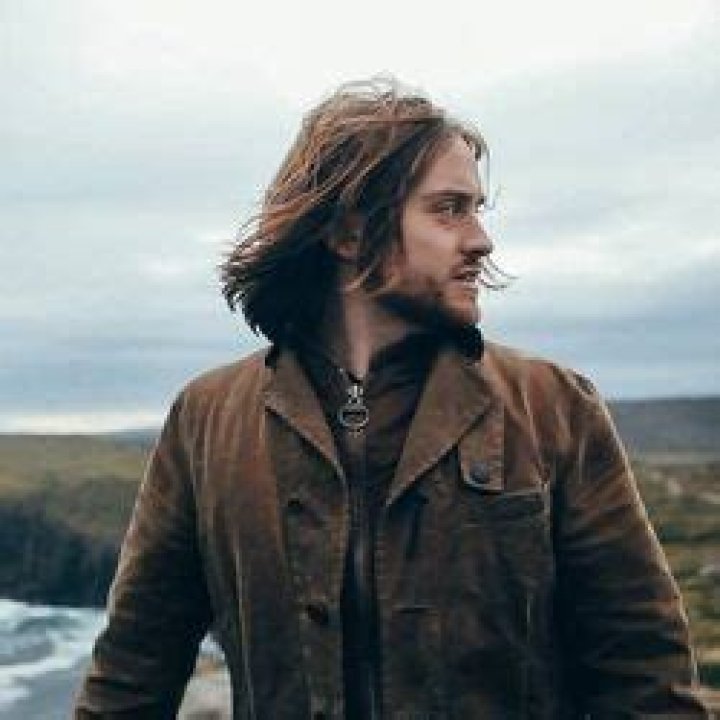 News: Who Is Seb Mckinnon MTG? Artists Encourages Anti-Vax Controversy As Trucker Freedom Convoy Escalates