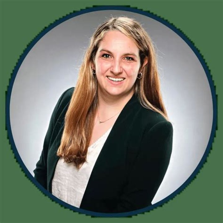 Nicole Crites Husband, Age, Baby, Bio, 3TV, Married, Salary, Wikipedia, Height