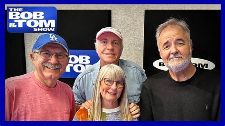 Tom Griswold WFBQ: Bio, Wiki, Age, Family, Sister, Wife, Kelly McCarthy, Laura Steele, Net Worth and The Bob &amp; Tom Show