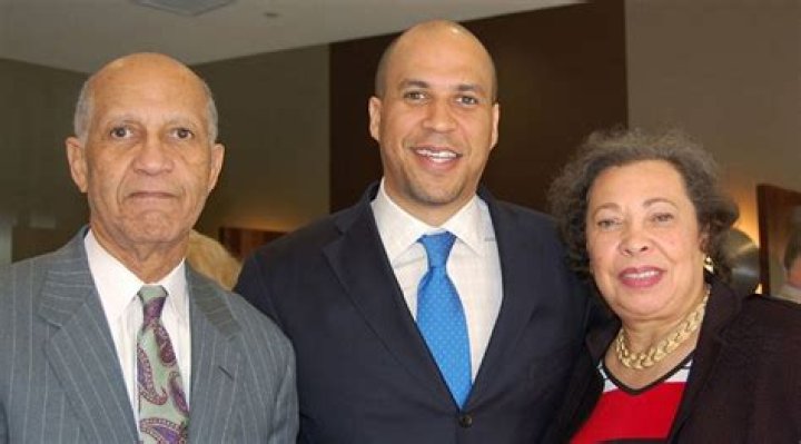 Who Are Cary And Carolyn Booker? Everything About The US Senator Cory Booker Parents And Nationality
