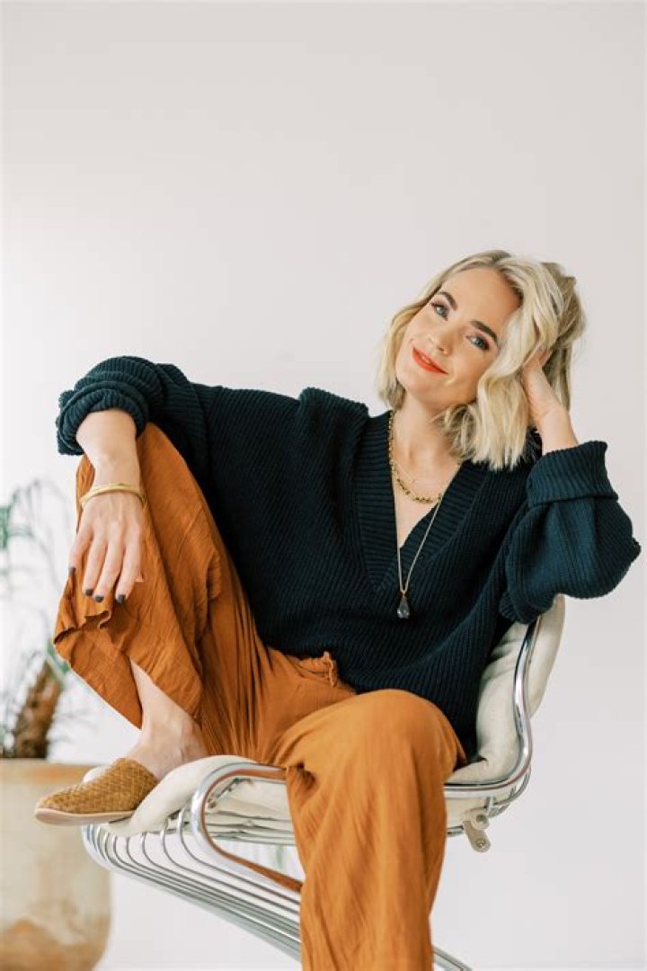 Who is Liz Bohannon? Sseko Designs Founder Age &amp; Wiki